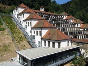 Schrägaufzug für Schwarzwälder Uhrenmuseum 
