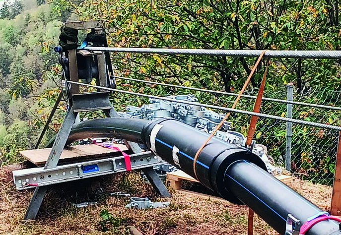 Die Abspannung mit Dilatationsstelle.