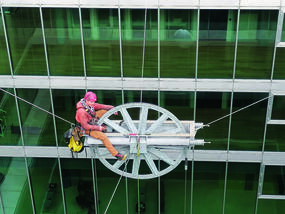 Servicearbeiten für Kunst am Bau