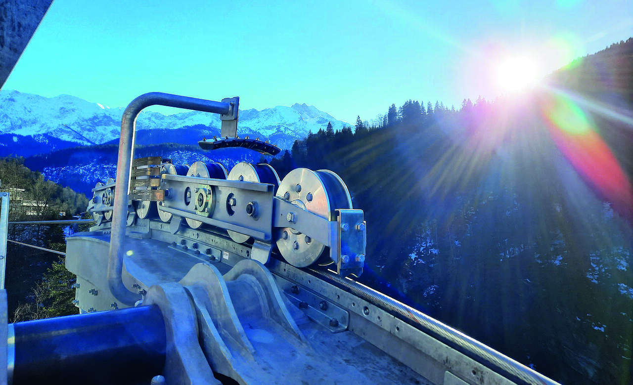 Seilersatz auf Weissfluhgipfel