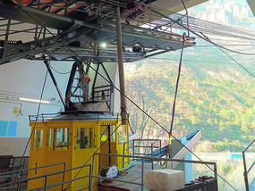 Spannseilwechsel auf Montserrat 