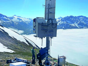 Steuerungsumbau in Alaska  mit Bärenbegleitung