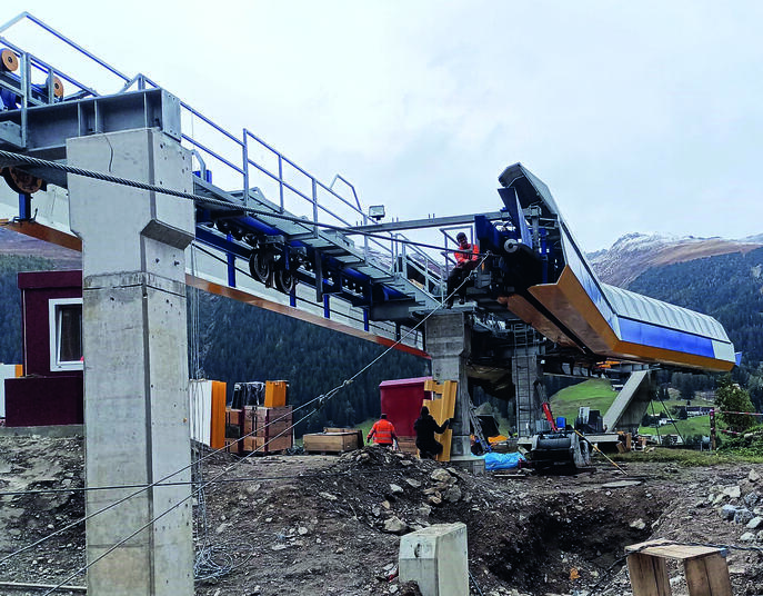 Bau des neuen Einstiegs Mittelstation Carjöl.