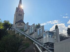 Barrierefreier Zugang zum Friedhof von Domat/Ems